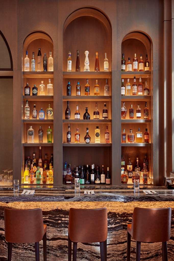 The Godfrey Detroit Curio Collection By Hilton Hotel Restoran foto